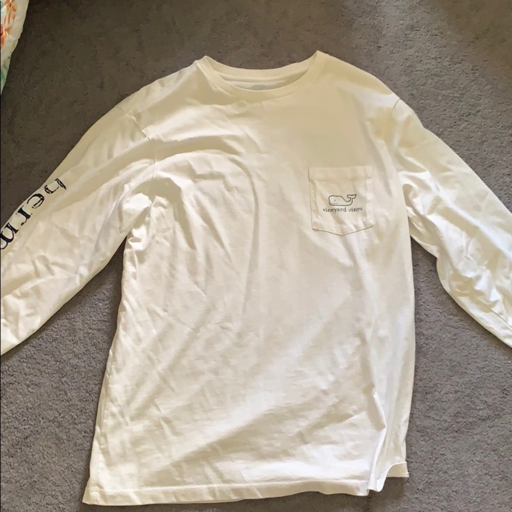 vineyard vines long sleeve white t-shirt